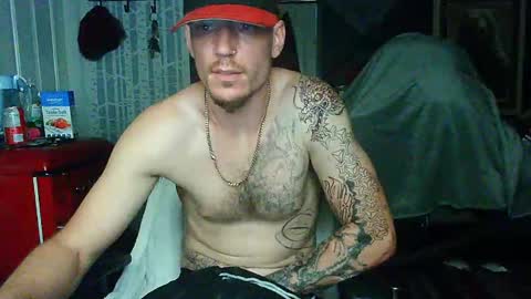 Snapshot of oh_you_know69 chatting on 10-02-25, 07:15 who dares  toss me some  tips lets have fun online show from 10-02-25, 07:15