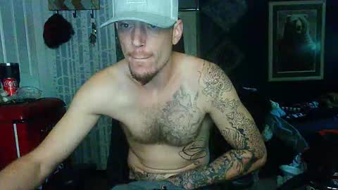 Snapshot of oh_you_know69 chatting on 10-14-25, 02:29 who dares  toss me some  tips lets have fun online show from 10-14-25, 02:29