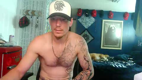 Snapshot of oh_you_know69 chatting on 10-21-25, 06:19 who dares  toss me some  tips lets have fun online show from 10-21-25, 06:19