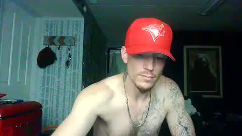 who dares  toss me some  tips lets have fun online show from 11-16-25, 09:04