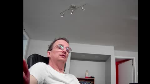 Snapshot of ohbitt chatting on 06-04-26, 03:12 ohbitt online show from 06-04-26, 03:12