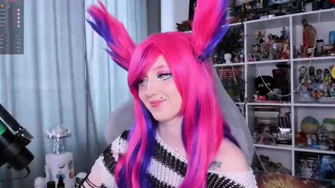 Clementine  Clem  online show from 02-03-26, 10:31