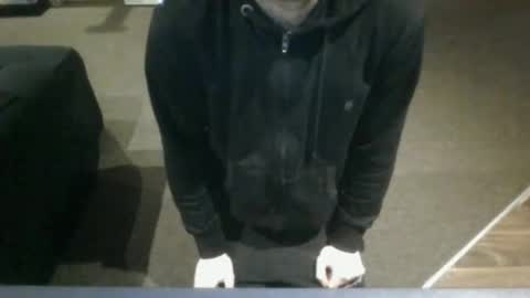 Snapshot of ohmibodslave chatting on 01-19-25, 05:39 TheDee online show from 01-19-25, 05:39