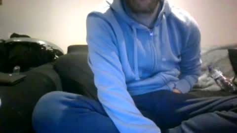 Snapshot of ohmibodslave chatting on 03-06-25, 07:43 TheDee online show from 03-06-25, 07:43