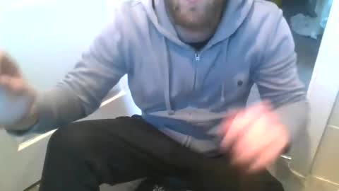 Snapshot of ohmibodslave chatting on 03-03-26, 04:46 TheDee online show from 03-03-26, 04:46