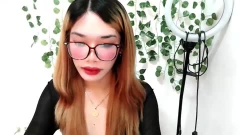 ohmyalessandraxcx online show from 11-06-25, 09:48