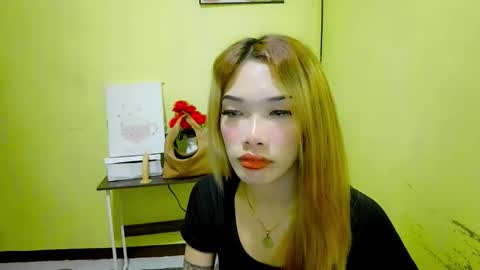 ohmyalessandraxcx online show from 12-15-25, 12:15