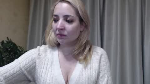 Mari online show from 02-08-26, 10:13