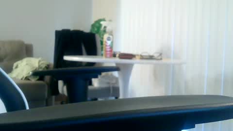 Snapshot of oilonmyballs chatting on 09-17-25, 12:51 WATCH ME PUT OIL ON MY BALLS online show from 09-17-25, 12:51