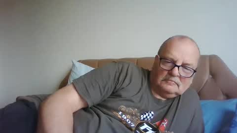 Snapshot of old_fkr chatting on 12-24-24, 08:55 old_fkr online show from 12-24-24, 08:55