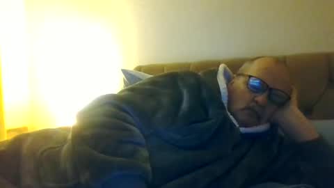 Snapshot of old_fkr chatting on 12-25-24, 03:29 old_fkr online show from 12-25-24, 03:29