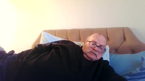 Snapshot of old_fkr chatting on 12-26-24, 02:27 old_fkr online show from 12-26-24, 02:27