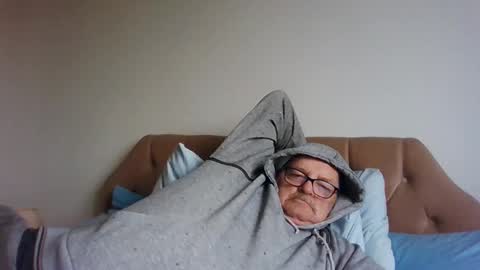 Snapshot of old_fkr chatting on 01-27-25, 12:58 old_fkr online show from 01-27-25, 12:58