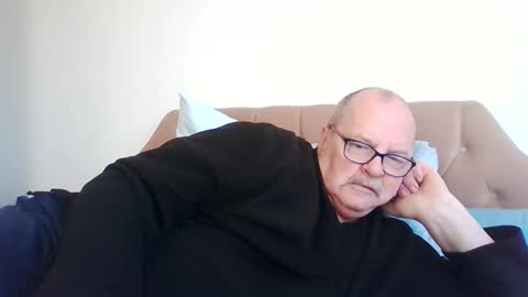 Snapshot of old_fkr chatting on 02-06-25, 09:53 old_fkr online show from 02-06-25, 09:53