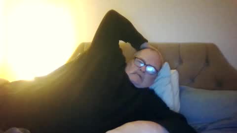 Snapshot of old_fkr chatting on 02-21-25, 12:05 old_fkr online show from 02-21-25, 12:05