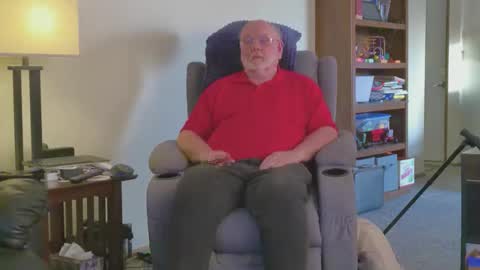Snapshot of old_guy111 chatting on 05-12-26, 12:08 old_guy111 online show from 05-12-26, 12:08