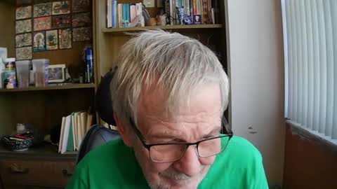 old_javacoder online show from 06-12-26, 10:47