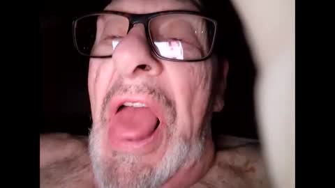 Snapshot of oldaddy2 chatting on 11-02-25, 11:45 oldaddy2 online show from 11-02-25, 11:45