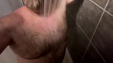 Snapshot of oldbones2 chatting on 10-14-25, 01:06 oldbones2 online show from 10-14-25, 01:06