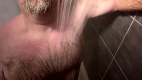 Snapshot of oldbones2 chatting on 01-10-26, 03:19 oldbones2 online show from 01-10-26, 03:19