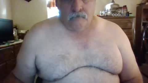 Snapshot of oldcockforyngladies chatting on 06-21-26, 10:40 oldcockforyngladies online show from 06-21-26, 10:40