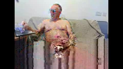 oldercock1411 online show from 11-08-25, 03:23