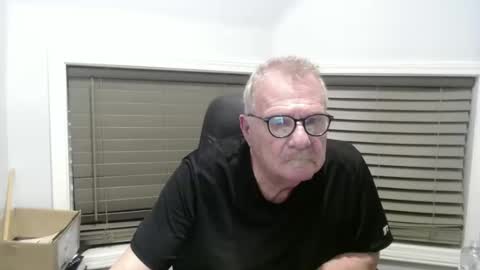 oldguybigd online show from 10-12-25, 03:27