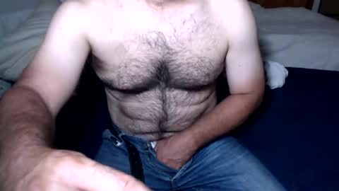 Snapshot of oldjeremy chatting on 06-09-26, 10:10 oldjeremy online show from 06-09-26, 10:10