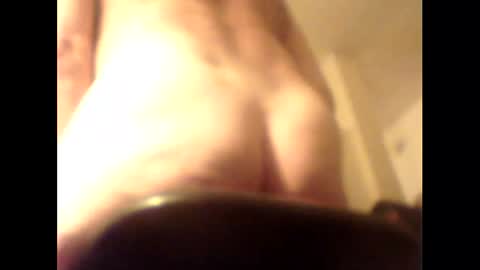 Snapshot of oldmandown4u chatting on 05-08-26, 10:53 oldmandown4u online show from 05-08-26, 10:53