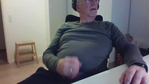 oldth online show from 12-18-24, 10:24