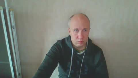 Snapshot of oleg365 chatting on 01-02-25, 07:01 figaro online show from 01-02-25, 07:01