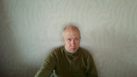Snapshot of oleg365 chatting on 04-28-26, 04:28 figaro online show from 04-28-26, 04:28