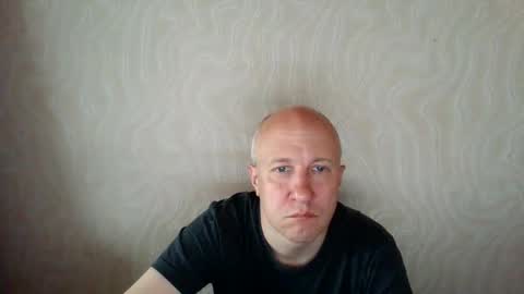 Snapshot of oleg365 chatting on 05-15-26, 05:58 figaro online show from 05-15-26, 05:58