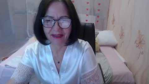 Snapshot of olgahottie chatting on 10-11-25, 11:25 OlgaHottie online show from 10-11-25, 11:25
