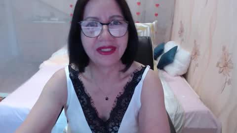 Snapshot of olgahottie chatting on 11-13-25, 11:47 OlgaHottie online show from 11-13-25, 11:47