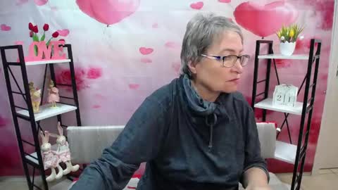 Snapshot of olgaluck chatting on 04-21-26, 05:03 OlgaLuck online show from 04-21-26, 05:03