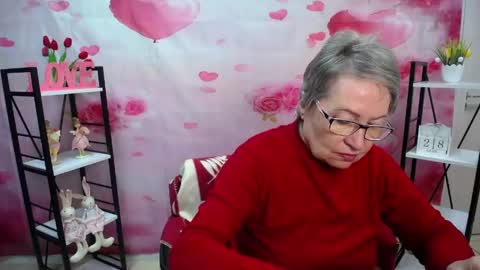 Snapshot of olgaluck chatting on 04-28-26, 05:12 OlgaLuck online show from 04-28-26, 05:12