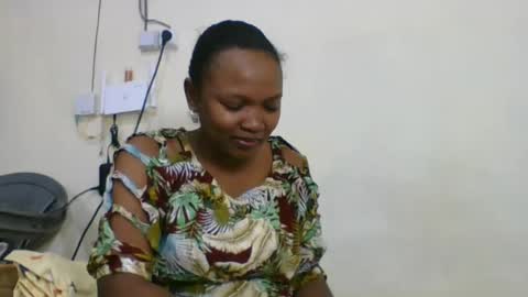 Snapshot of olgamariah203875 chatting on 06-14-26, 06:59 olgamariah203875 online show from 06-14-26, 06:59