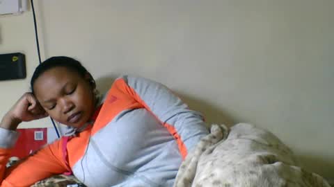 Snapshot of olgamariah203875 chatting on 07-01-26, 05:02 olgamariah203875 online show from 07-01-26, 05:02