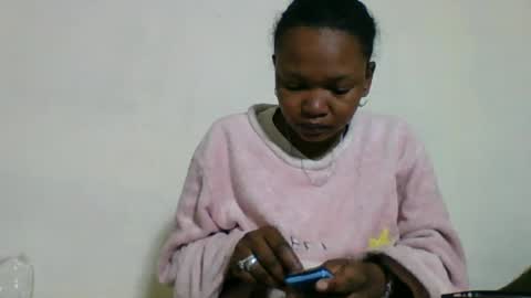 Snapshot of olgamariah203875 chatting on 07-20-26, 05:44 olgamariah203875 online show from 07-20-26, 05:44