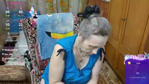 Snapshot of olguscha chatting on 06-14-26, 10:39 Olguscha online show from 06-14-26, 10:39