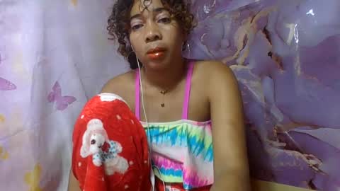 Snapshot of olinaa chatting on 06-28-26, 10:54 olinaa online show from 06-28-26, 10:54