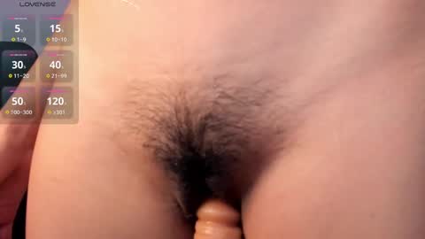 Snapshot of olitasdelmar chatting on 02-08-25, 05:18  Mar  online show from 02-08-25, 05:18
