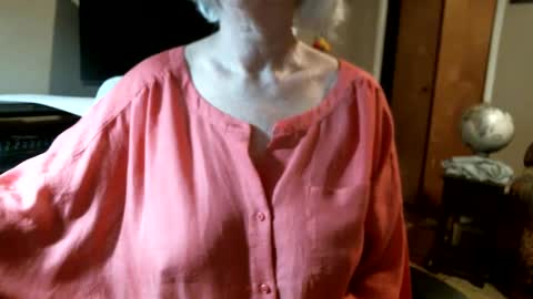 Snapshot of oliva714 chatting on 01-26-25, 02:56 Olivia online show from 01-26-25, 02:56