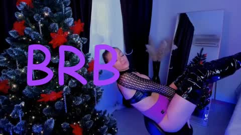 Snapshot of oliva_candy chatting on 01-26-25, 06:59 oliva_candy online show from 01-26-25, 06:59