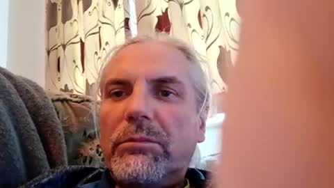 Snapshot of oliveoil67 chatting on 06-11-26, 07:12 oliveoil67 online show from 06-11-26, 07:12