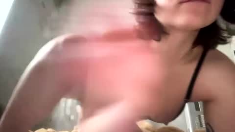 Oil online show from 12-18-24, 10:19