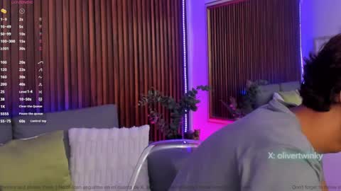 Snapshot of oliver20__ chatting on 05-08-26, 01:55 oliver20__ online show from 05-08-26, 01:55