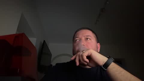 Oliver84 online show from 03-27-26, 07:35