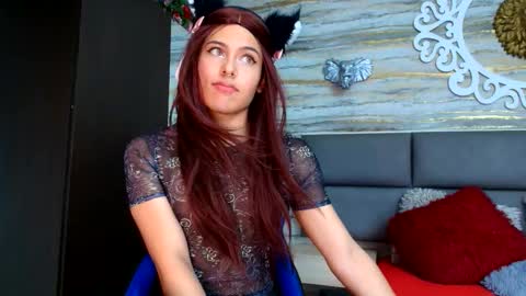 Snapshot of oliver__brown chatting on 10-05-25, 10:07 Oliver online show from 10-05-25, 10:07